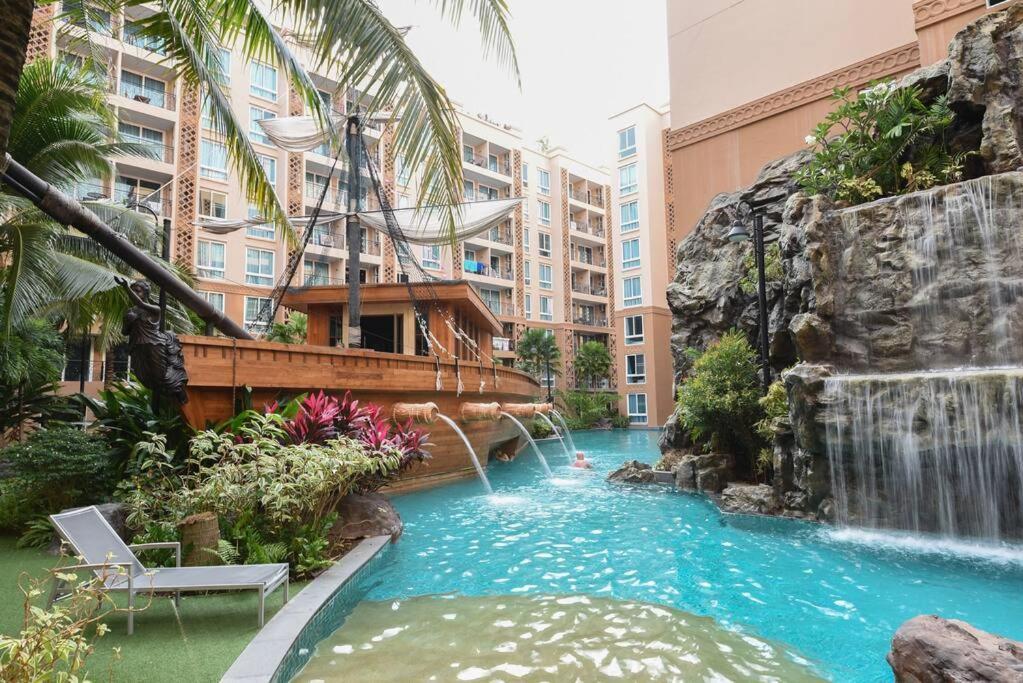חוף ג'ומטיין Atlantis Condo Resort Pattaya By Lj מראה חיצוני תמונה
