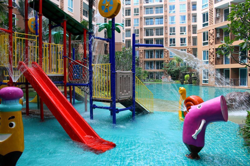 חוף ג'ומטיין Atlantis Condo Resort Pattaya By Lj מראה חיצוני תמונה